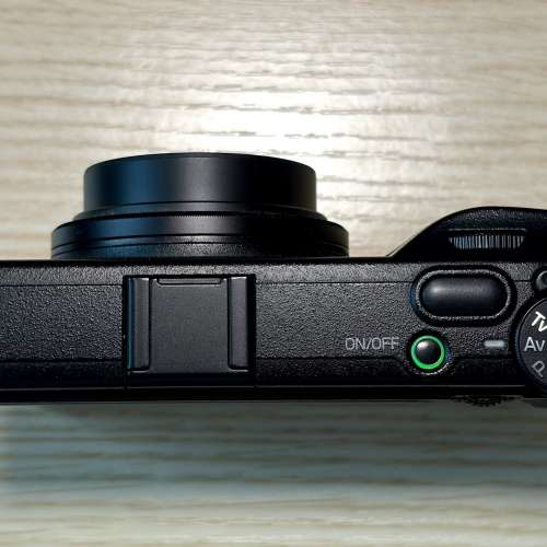 Ricoh GR IV kit 有保連連閃燈皮套