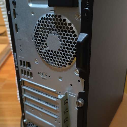 10 代準系統 HP Z1 Entry Tower G6 10700 2.9GHz WiFi藍芽&hellip;無Ram、HDD 正版window...