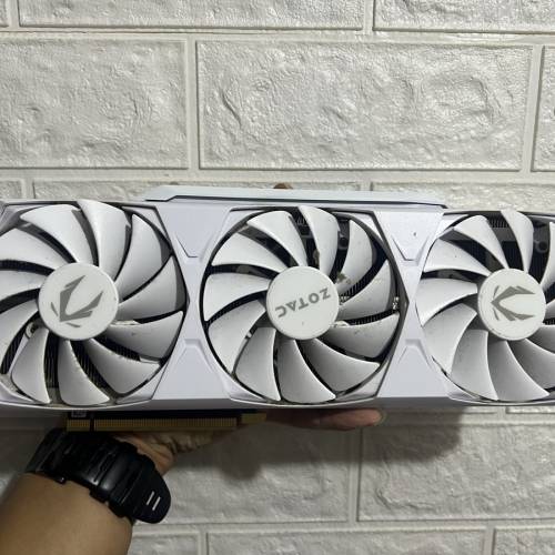 放售 ZOTAC GAMING GeForce RTX 3080 Trinity OC White Edition
