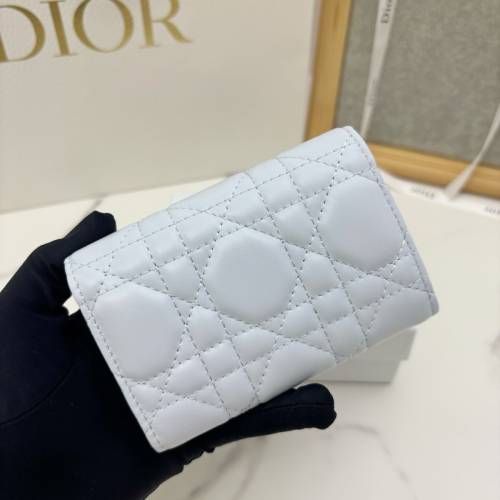 新款 Dior 零錢包