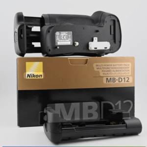 nikon mb-d12