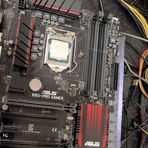 ASUS 板 U RAM