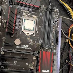 ASUS 板 U RAM