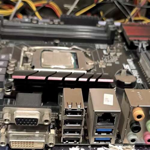 ASUS 板 U RAM