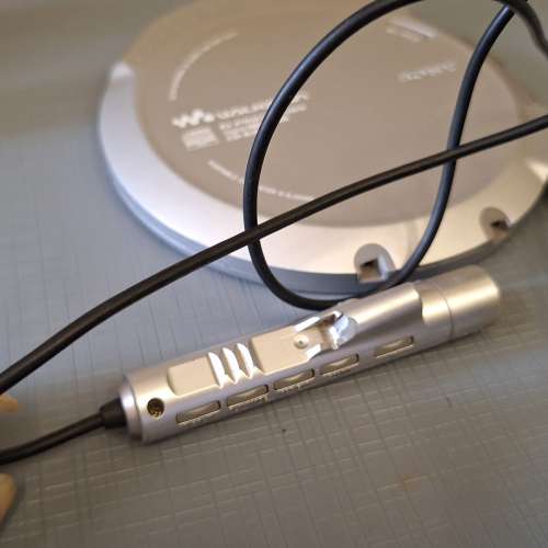 Sony CD walkmen D-EJ2000