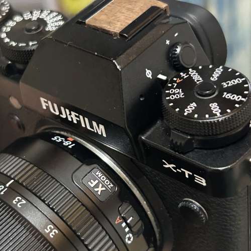 X-T3 body Fujinon XF18-55mm