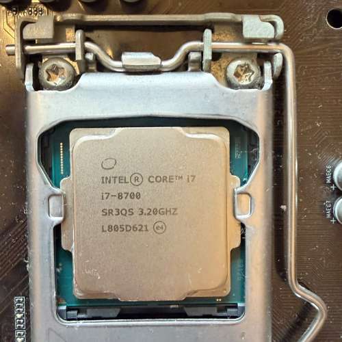 H370 AORUS GAMING 3 WIFI + i7 8700