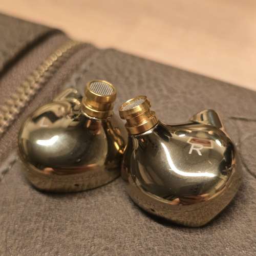 Metalure Wave