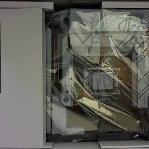 ROG STRIX X670E-A GAMING WIFI 主機板