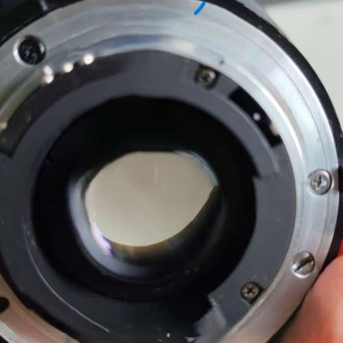 放two支騰龍,二支原廠NIKON AF鏡及一支手動威達VIVITAR變焦鏡共=$2500