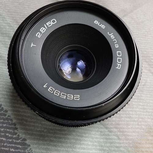 Carl Zeiss aus Jena DDR 50mm f/2.8(M42)