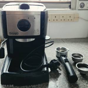 Delonghi coffee machine coffee maker, 出名咖啡機. 可整一杯 靚咖啡 ! Latte/Esp...