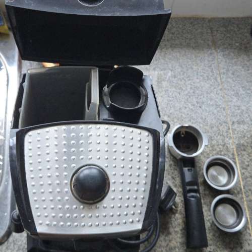 Delonghi coffee machine coffee maker, 出名咖啡機. 可整一杯 靚咖啡 ! Latte/Esp...