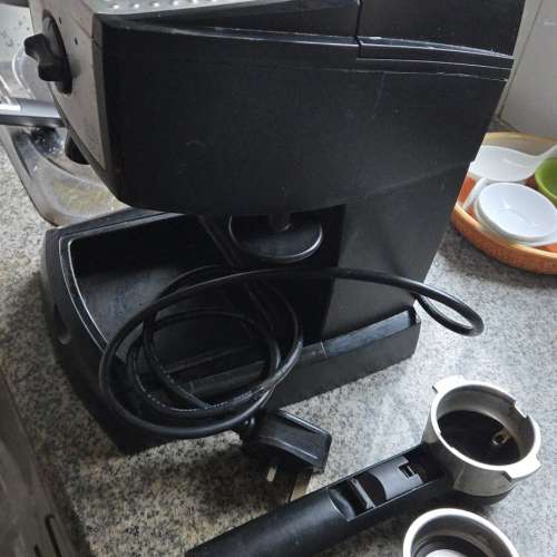 Delonghi coffee machine coffee maker, 出名咖啡機. 可整一杯 靚咖啡 ! Latte/Esp...