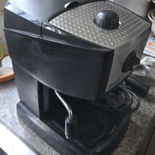 Delonghi coffee machine coffee maker, 出名咖啡機. 可整一杯 靚咖啡 ! Latte/Esp...