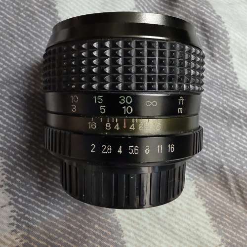海鷗 58mm f/2 (MD mount)