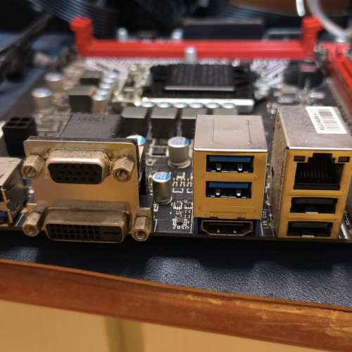 MSI H110M GAMING Micro-ATX 主版 (正版Window11Pro) Socket 1151