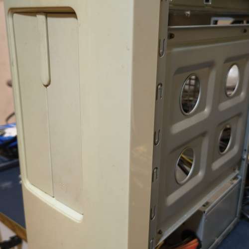 GTR 250W火牛連 ITX 機箱 三把散熱風扇