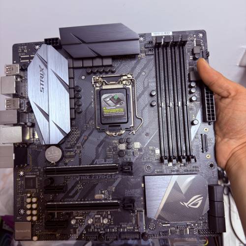 Asus ROG Z370G 主板 全新行貨未使用