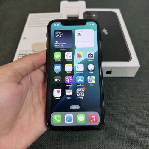 Apple iPhone 11 - 64 GB - Black (Unlocked)