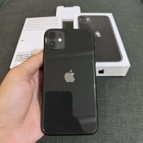 Apple iPhone 11 - 64 GB - Black (Unlocked)