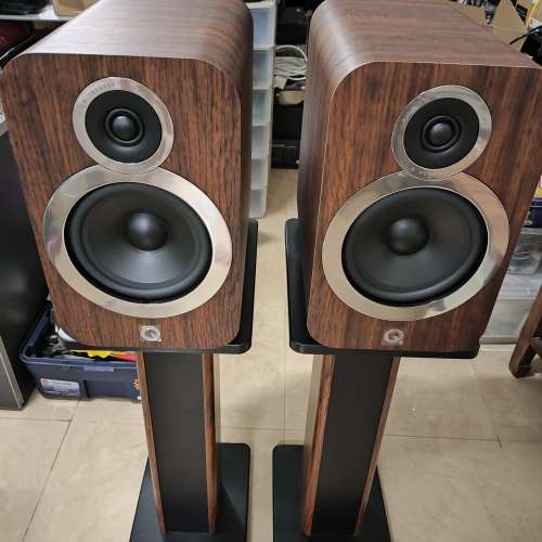 Q Acoustics 3030i 書架喇叭１對(95%新淨)