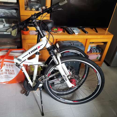 TRINX 24" 速鋁合金山地折疊單車。