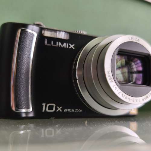 Panasonic Lumix DMC-TZ15 CCD x10 zoom