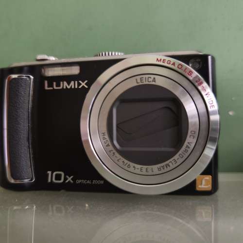 Panasonic Lumix DMC-TZ15 CCD x10 zoom