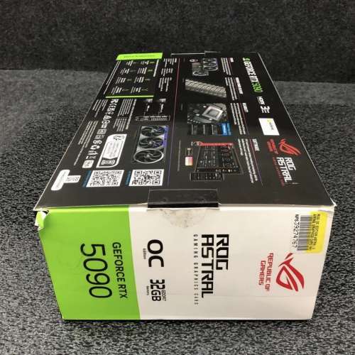 ASUS ROG Astral GeForce RTX 5090 OC 版遊戲顯示卡 GDDR7 PCIe 5.0