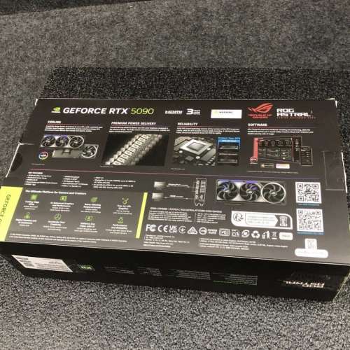 ASUS ROG Astral GeForce RTX 5090 OC 版遊戲顯示卡 GDDR7 PCIe 5.0
