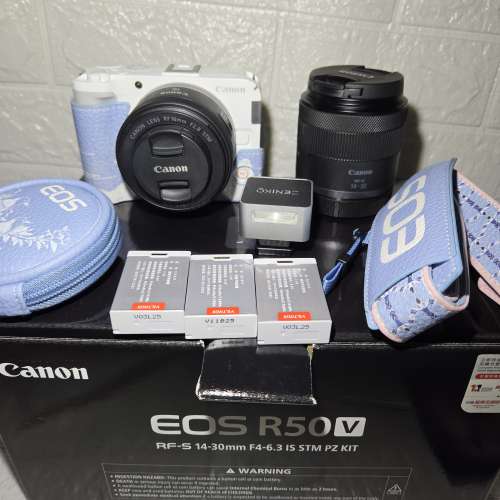 Canon r50v rfs14-30mm rf16mmf2.8 閃光燈 兩支鏡