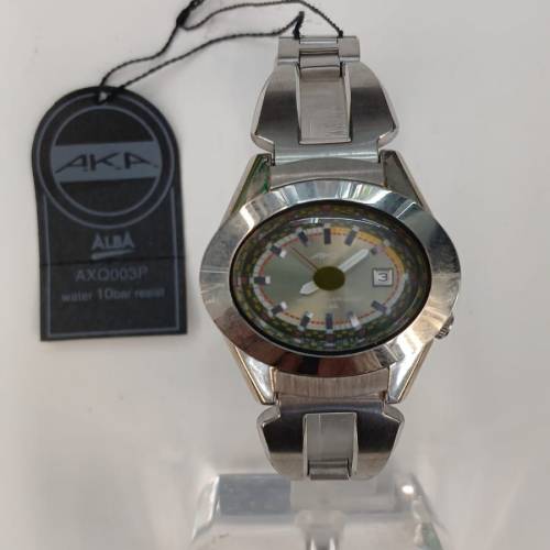 罕有全新Vintage Seiko Alba Aka Flying Saucer Lady's Quartz Watch
