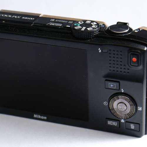 Nikon CoolPix S8100 DC