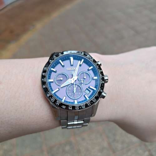 Seiko Astron SSH003J1