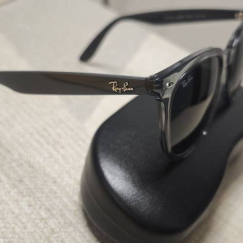 Ray Ban 太陽眼鏡