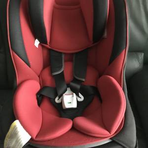 Combi Coccoro 紅色安全汽車座椅 car seat 新生兒0歲起~4歲(18kg以下)