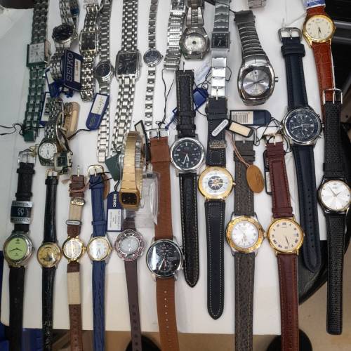 剛剛到店80個全新Vintage Seiko 精工古董錶 ( 由$1000起 )