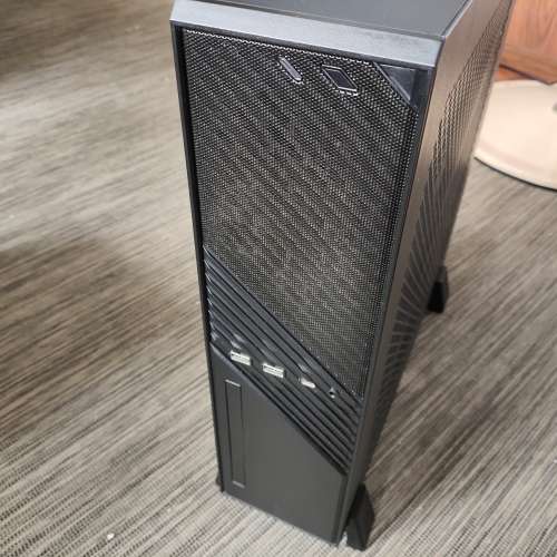 SilverStone MILO 12  直立超薄ITX機箱
