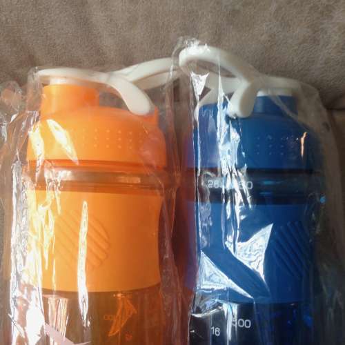 💦 M PROGRAM Plastic Water Bottle 2pc Set 760ml NEW 全新 塑料水瓶2個 🫙