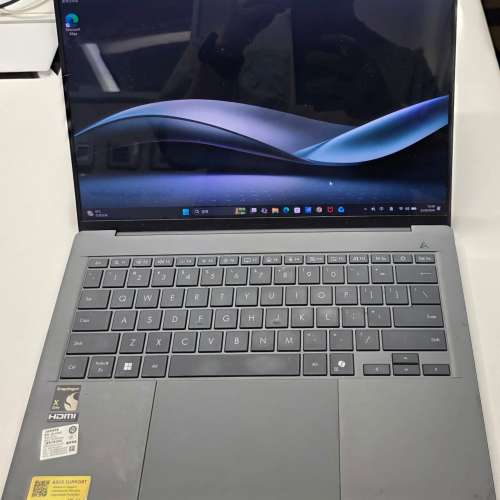 Asus Zenbook A14