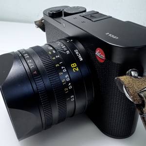 Leica Q
