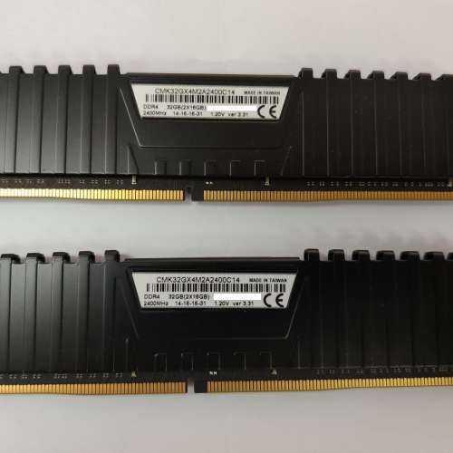 VENGEANCE LPX 32GB (2x16GB) DDR4 DRAM 2400MHz 内存套件 CMK32GX4M2A2400C14