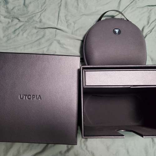 新淨行貨 Focal New Utopia 2022