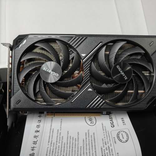 Gigabyte RTX&trade; 5060 Ti WINDFORCE MAX OC 8G