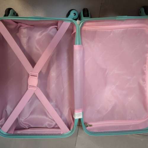 Kids Unicorn Rainbow Luggage 20-inch Carry-on Suitcase 行李箱 可上機