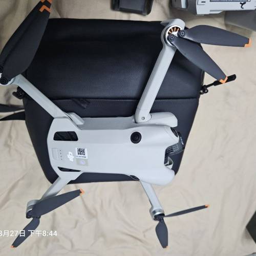 mini 4 pro 三電 RC2控， GOOVIS ART 開放式頭戴影院， 上帝視覺（自己上網查） 不...