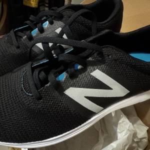 New Balance  波鞋 US10.5 NB
