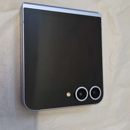 Samsung Z Flip 6 5G 12+256GB 香港行貨 全新一樣