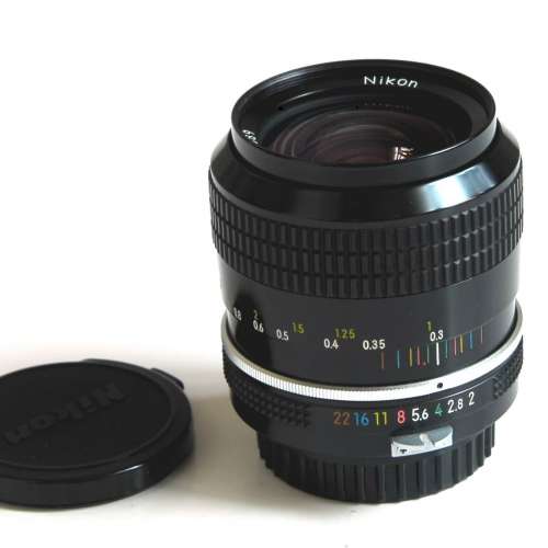 Nikon 28mm F2 Nikkor 95% new